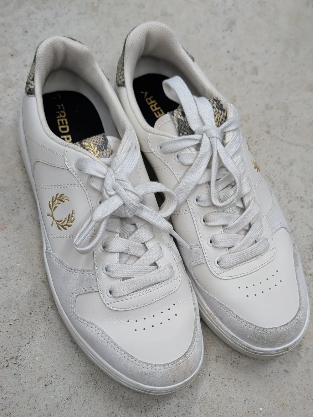 Fred Perry | Shoes | Fred Perry White Sneakers With Gold  display picture 3
